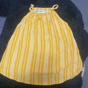 Old Navy girls T-shirt yellow 4T